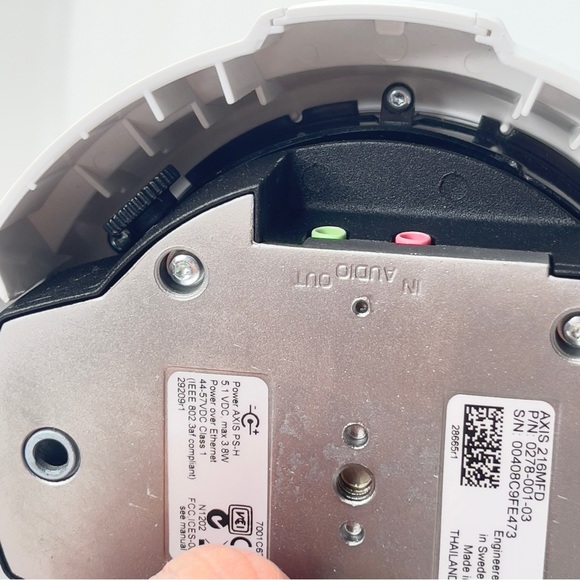 Panasonic WV-NF284 (3) + Axis 216MFD (4) Lot of Pro Security Cameras 7 total - Picture 11 of 13